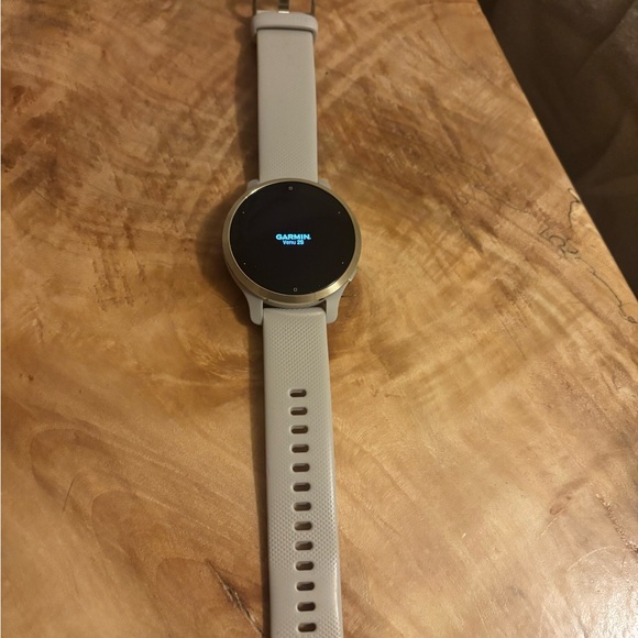 Garmin Smartwatch with White Band - Picture 3 of 8